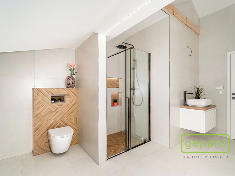 Wohnung 3+kk zum Kauf, 92 m² (3 von 23)