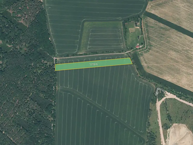 Prodej pole 10152 m², Tlučná – náhled fotky 1
