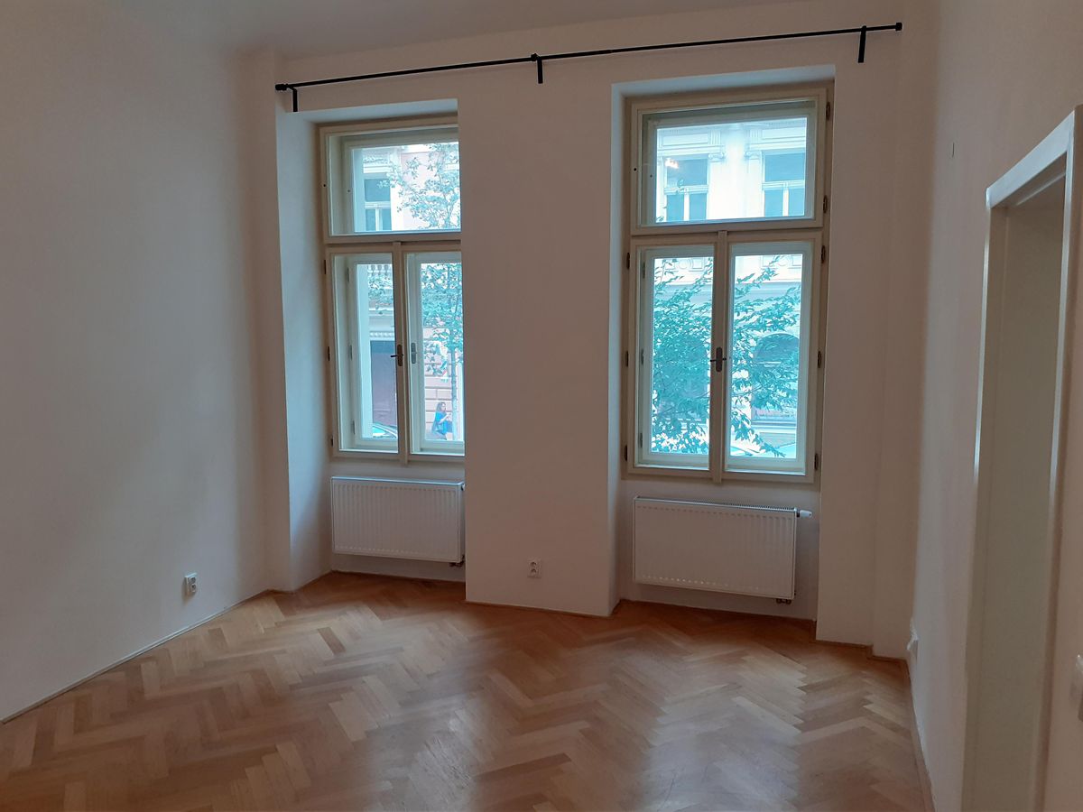 Pronájem bytu 1+1 49 m² – fotografie 2