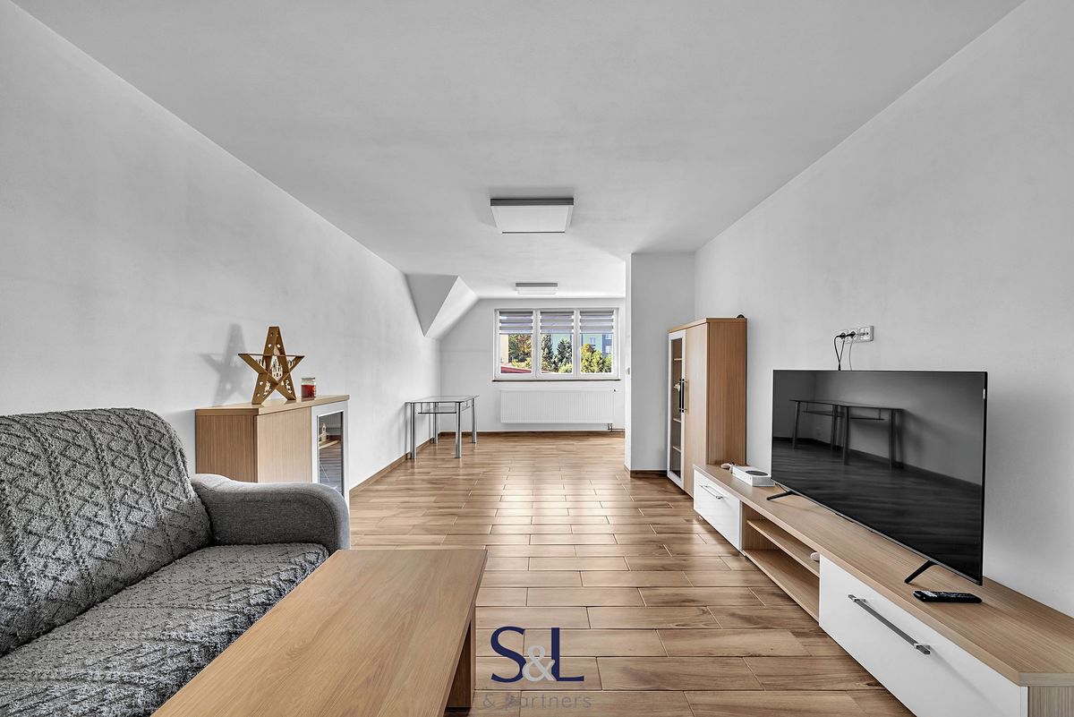Prodej rodinného domu 115 m², pozemek 957 m² – fotografie 5