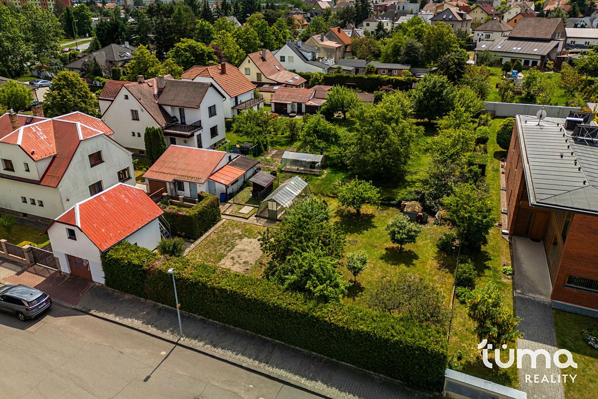 Prodej stavebního pozemku 491 m², Praha – fotka 1 z 3