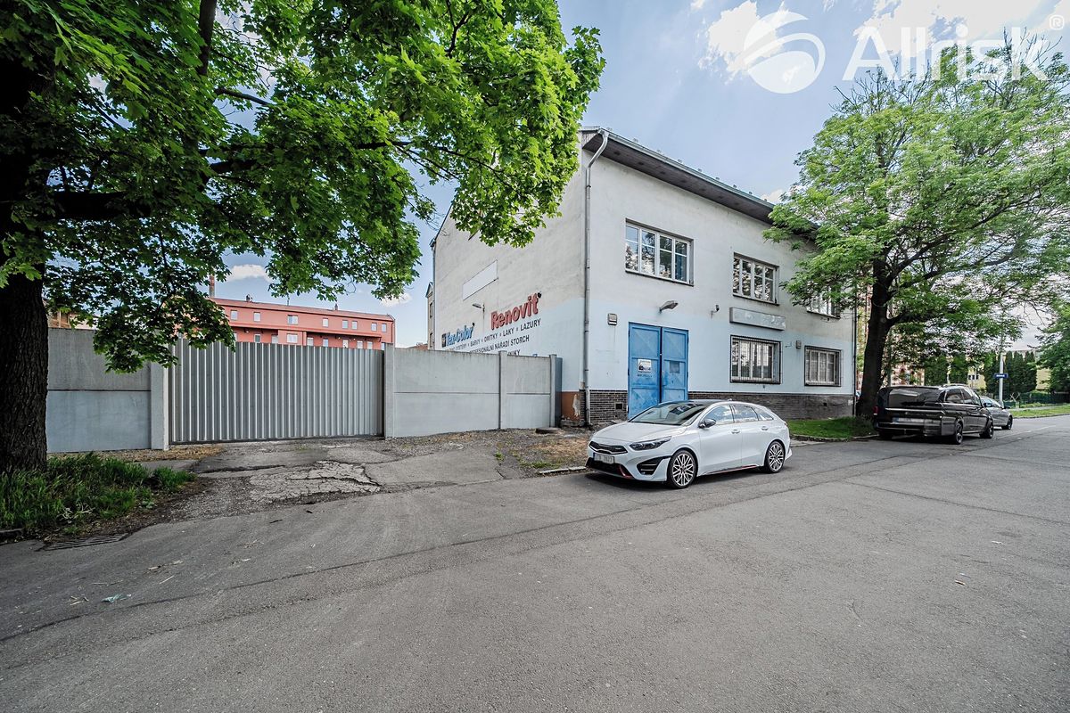 Prodej obchodního prostoru 1104 m² – fotografie 2
