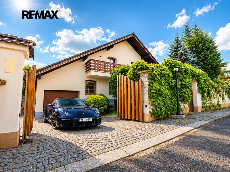 Prodej rodinného domu 250 m², pozemek 2997 m², Příbram – náhled fotky 3