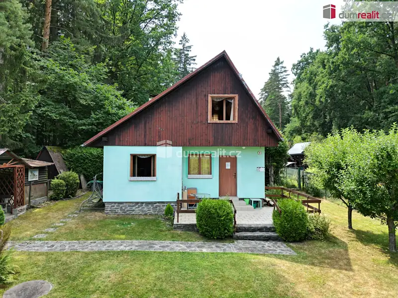 Prodej chaty 40 m², pozemek 493 m², Lišov – náhled fotky 1