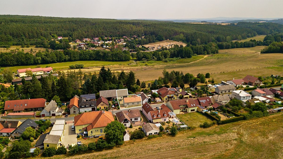 Prodej rodinného domu 90 m², pozemek 514 m² – fotografie 2