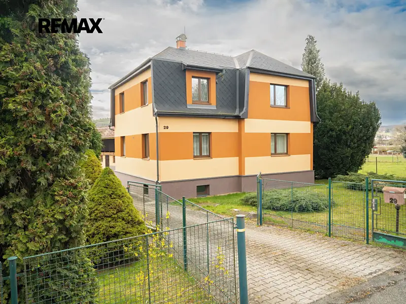 Prodej rodinného domu 177 m², pozemek 5895 m², Hrubá Skála – náhled fotky 1