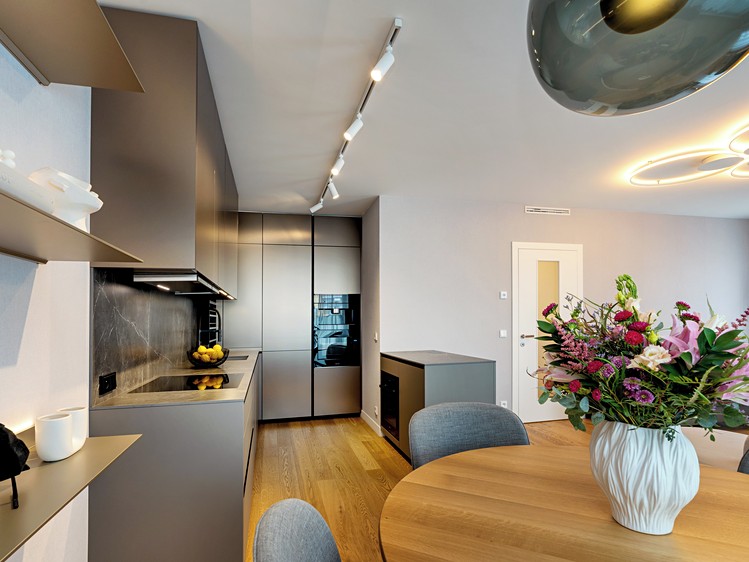 Wohnung 3+kk zum Kauf, 83 m² (1 von 16)