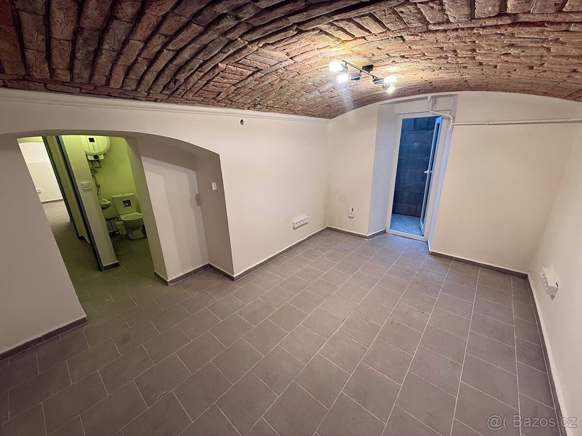 Prodej kanceláře 35 m²