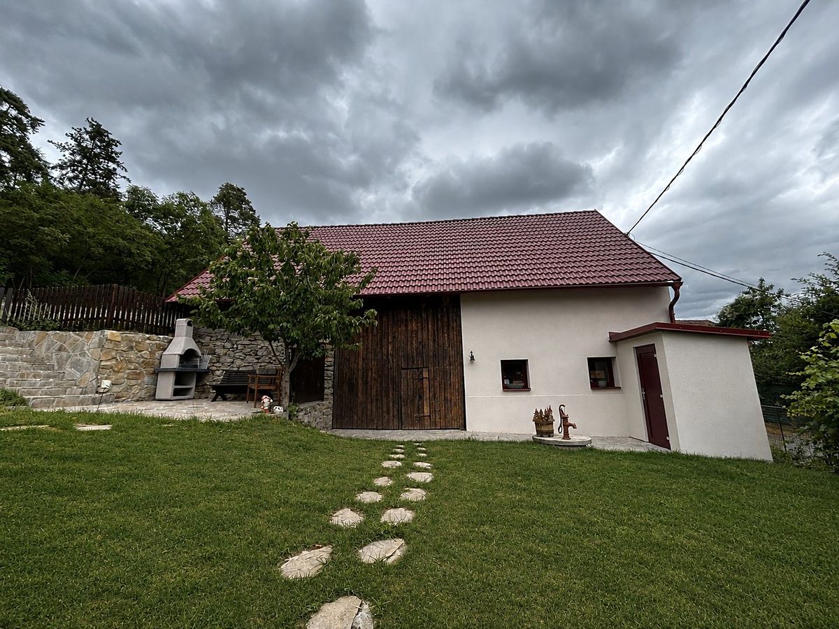 Prodej rodinného domu 166 m², pozemek 2576 m² – fotografie 5