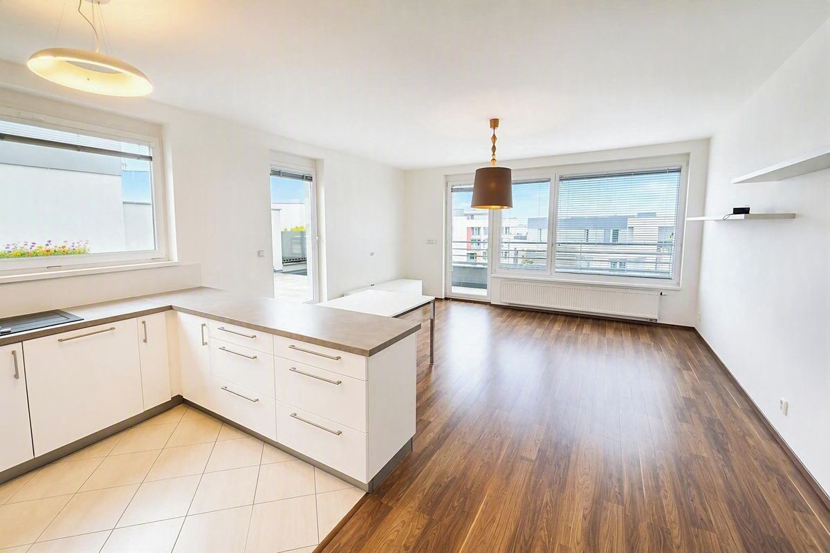Prodej bytu 3+kk 81 m² – fotografie 2