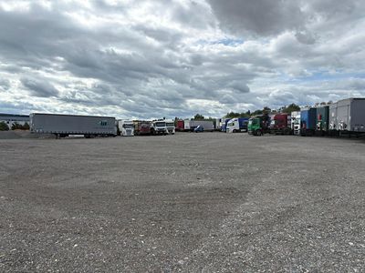Pronájem komerčního pozemku 5000 m²