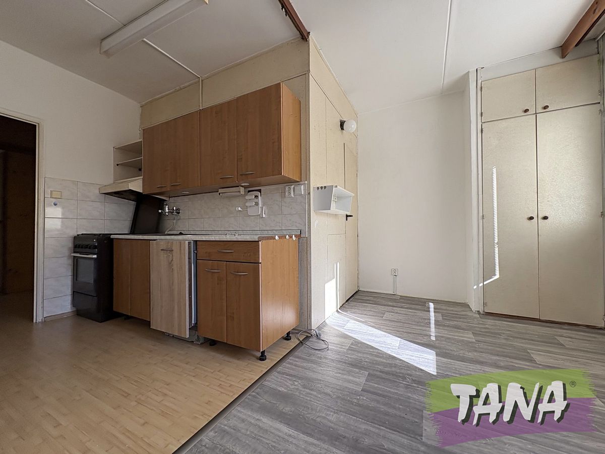 Prodej bytu 2+1 64 m² – fotografie 2