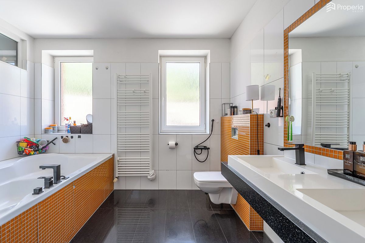 Pronájem bytu 3+kk 115 m² – fotografie 3