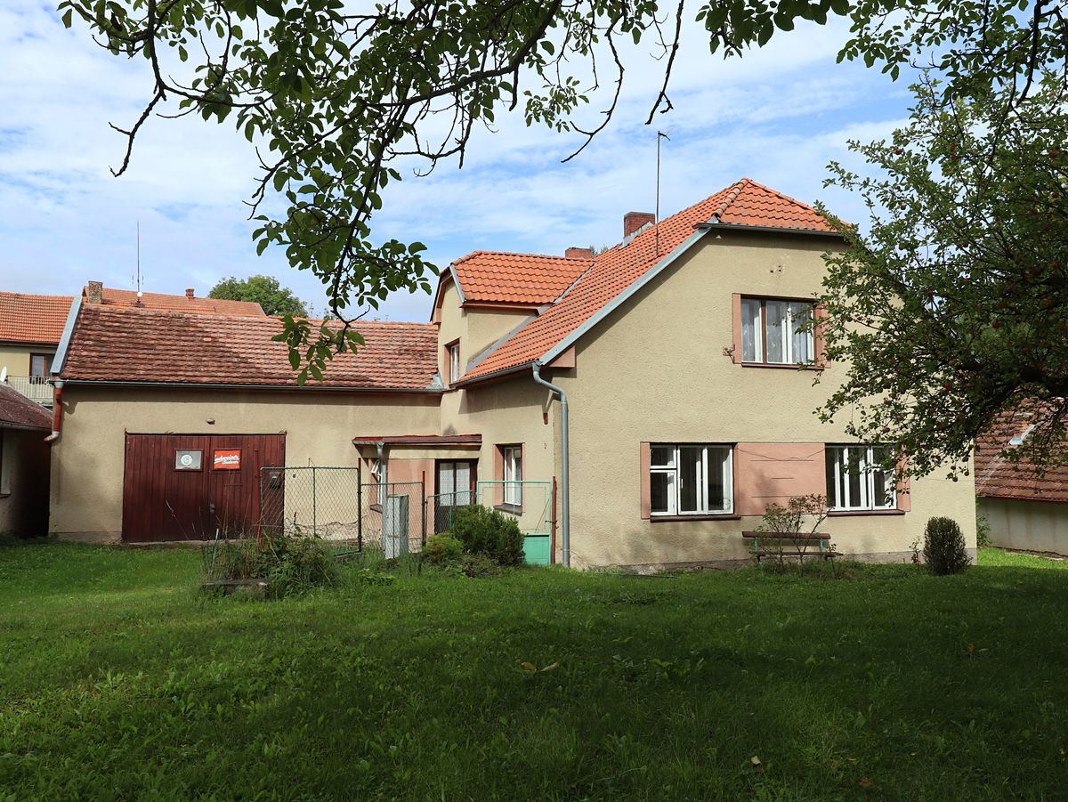 Prodej rodinného domu 150 m², pozemek 912 m²