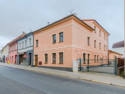 Pronájem bytu 1+1 37 m²