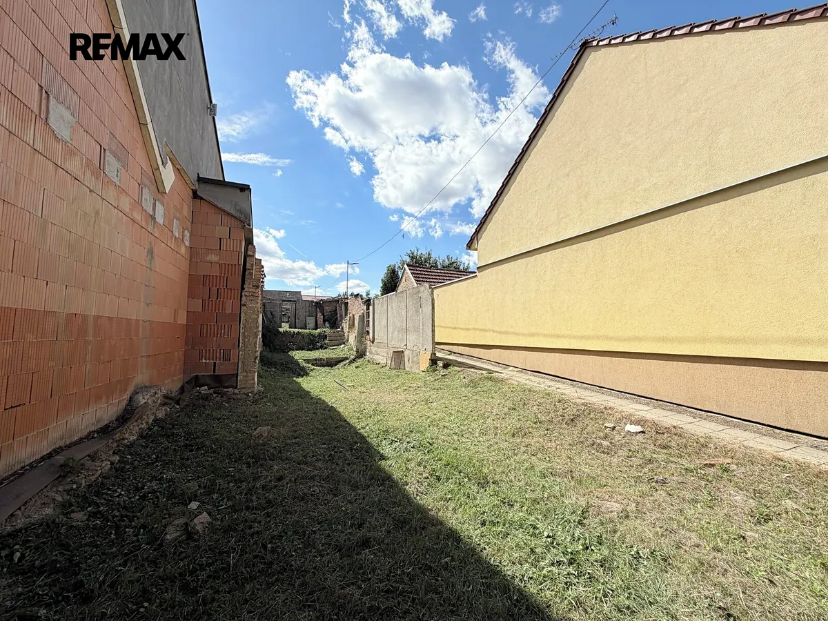 Prodej stavebního pozemku 208 m²