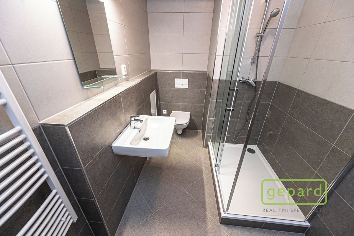 Pronájem bytu 2+kk 63 m² – fotografie 5