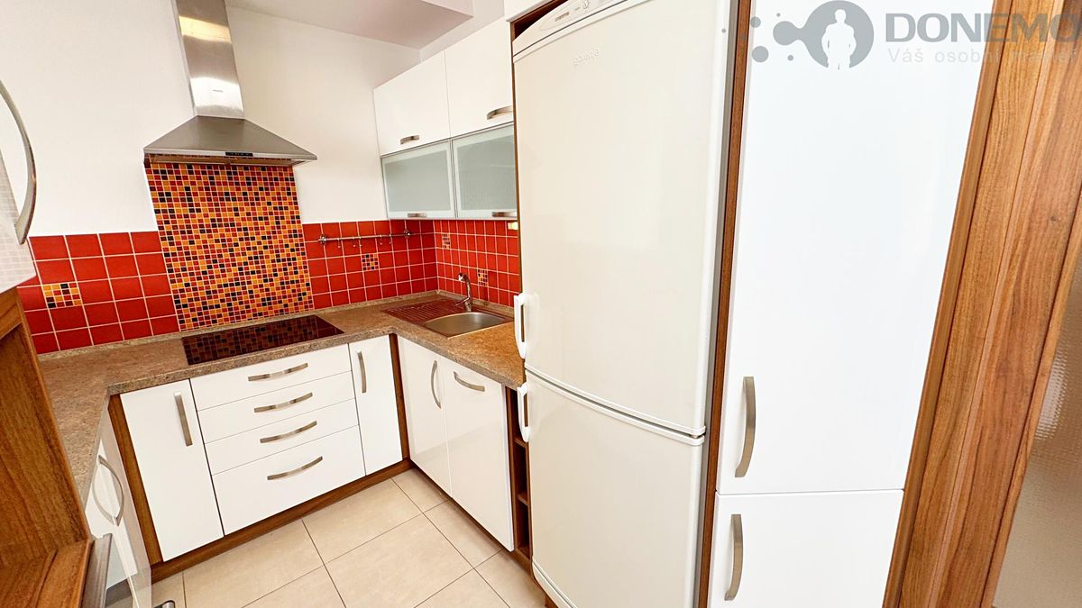 Pronájem bytu 2+kk 57 m² – fotografie 2