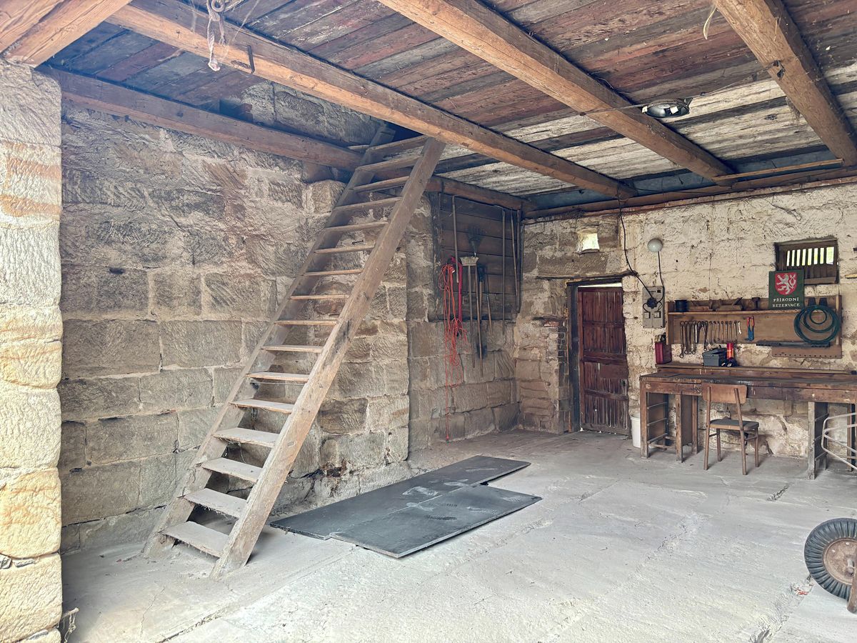 Prodej rodinného domu 165 m², pozemek 444 m² – fotografie 4