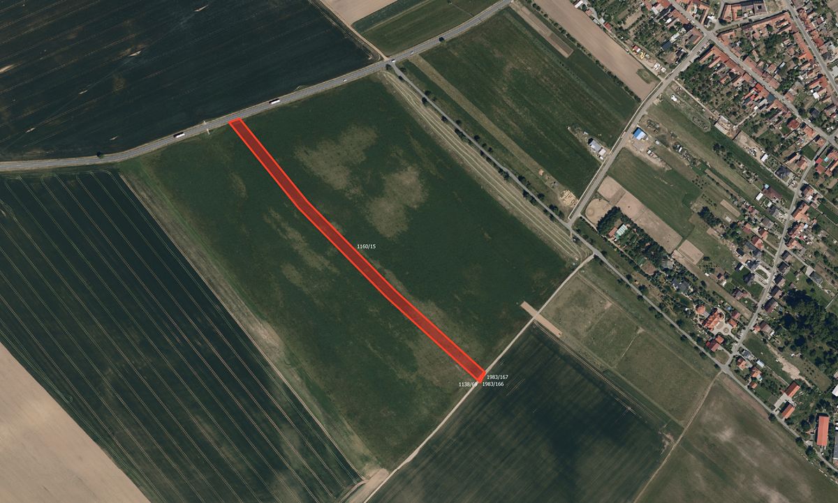 Prodej pole 9958 m²