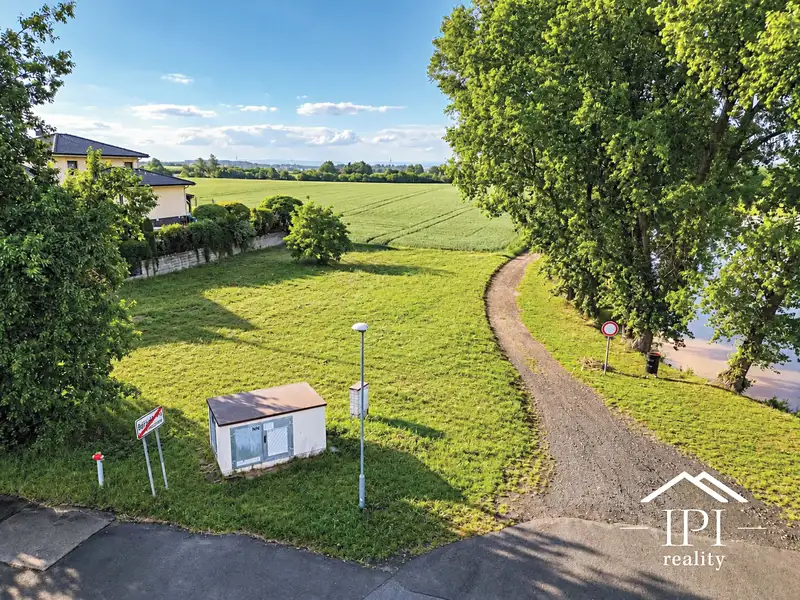 Prodej stavebního pozemku 1265 m², Bořanovice – náhled fotky 3