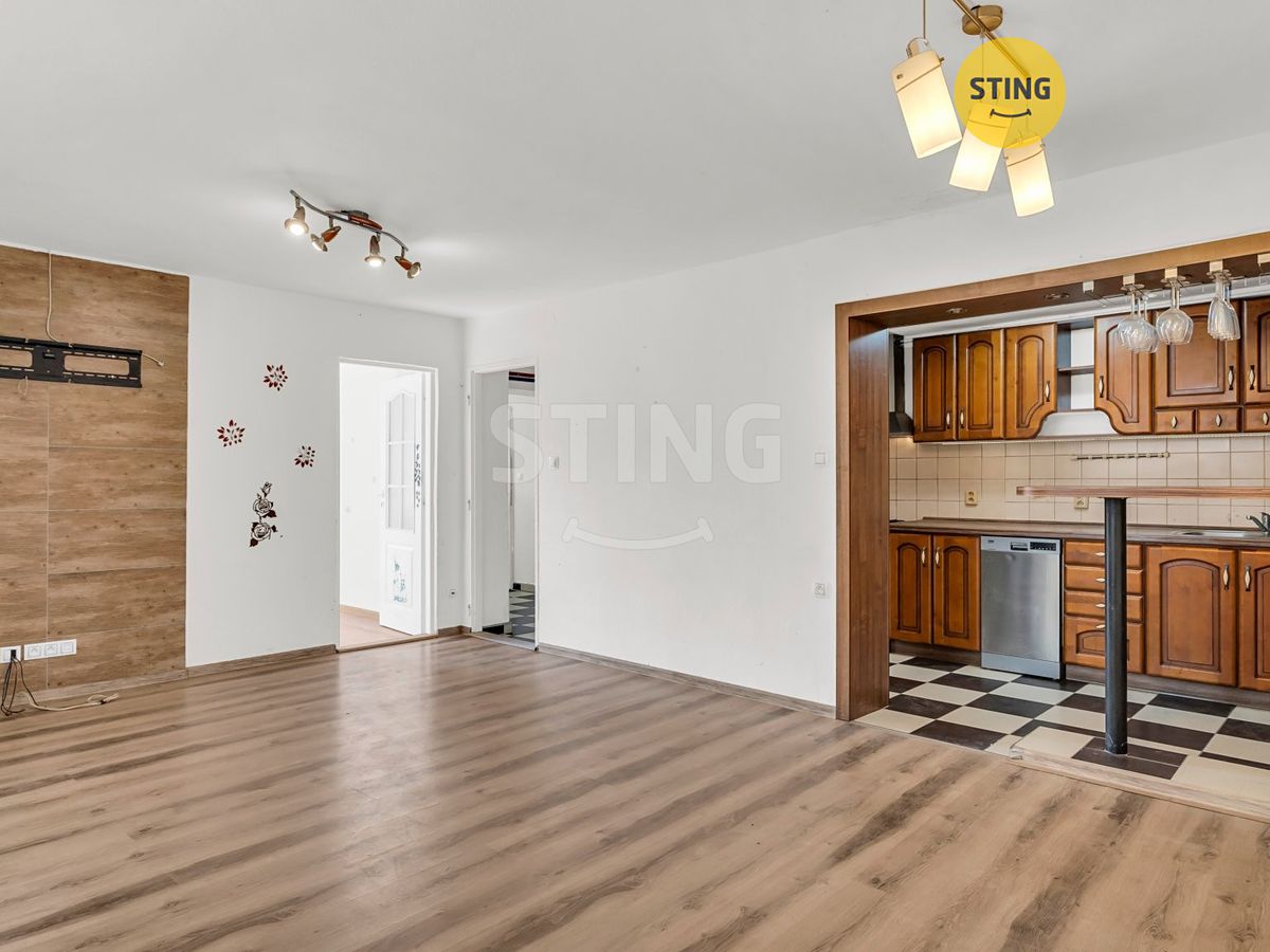 Prodej rodinného domu 135 m², pozemek 914 m²