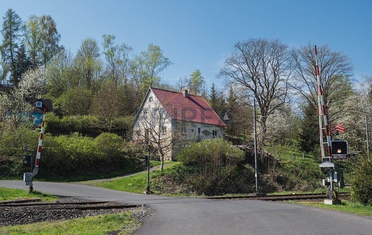 Prodej rodinného domu 200 m², pozemek 460 m² – fotografie 4
