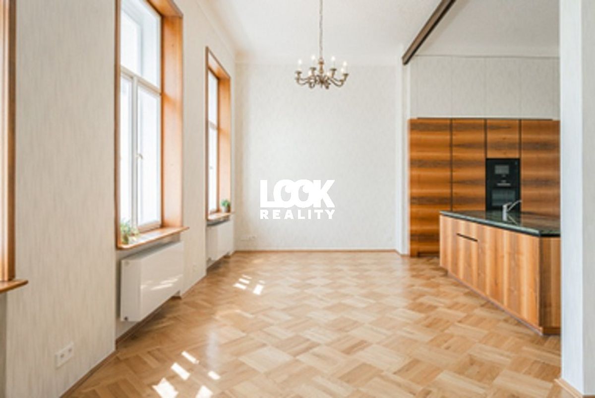 Pronájem bytu 3+kk 133 m² – fotografie 4