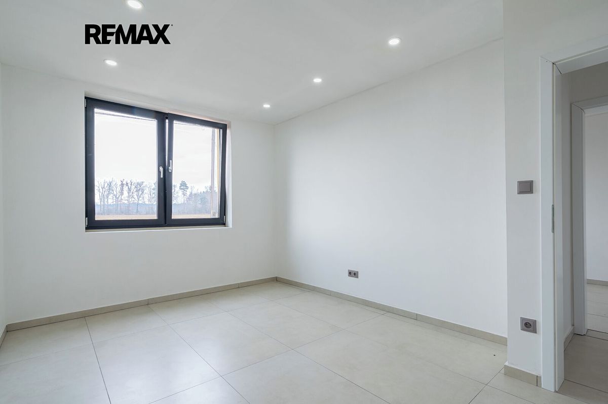 Prodej rodinného domu 96 m², pozemek 804 m² – fotografie 4