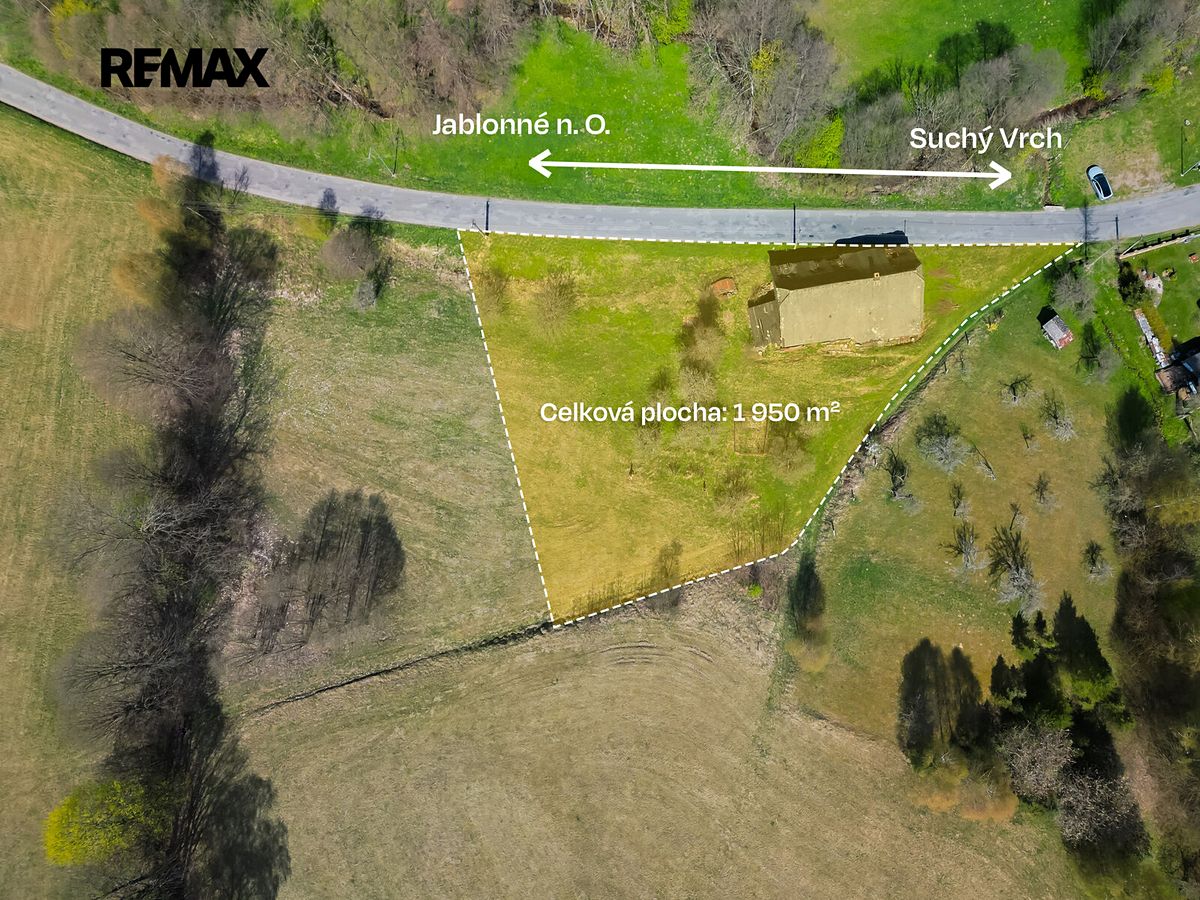 Prodej stavebního pozemku 1900 m² – fotografie 2