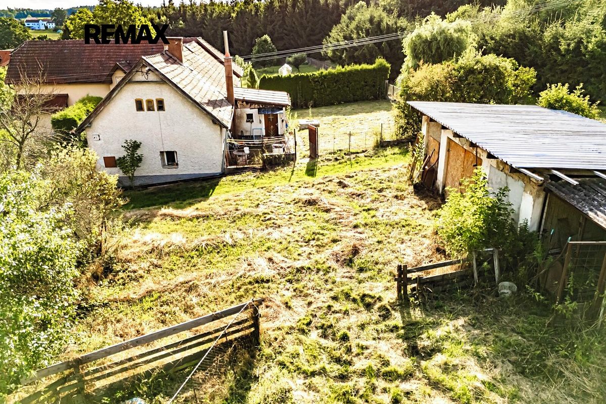 Prodej rodinného domu 127 m², pozemek 1775 m² – fotografie 2