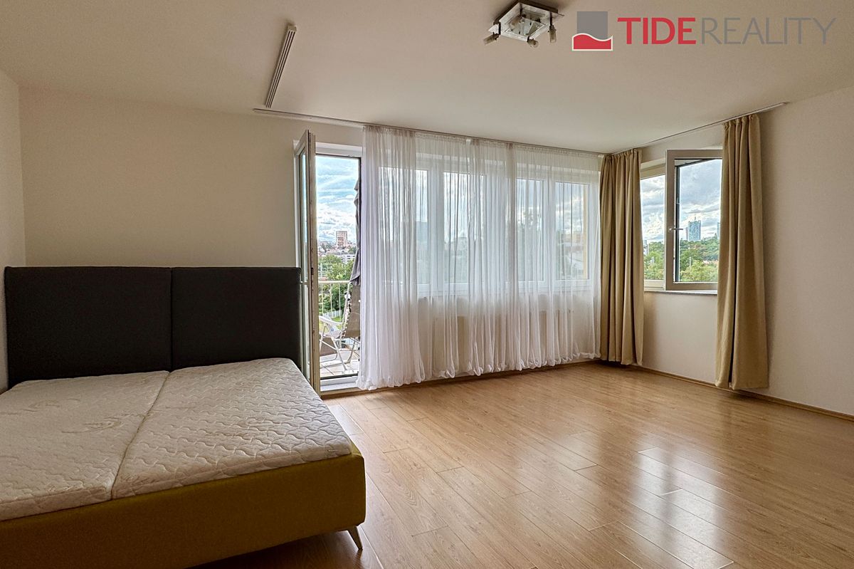 Prodej bytu 1+kk 44 m² – fotografie 2