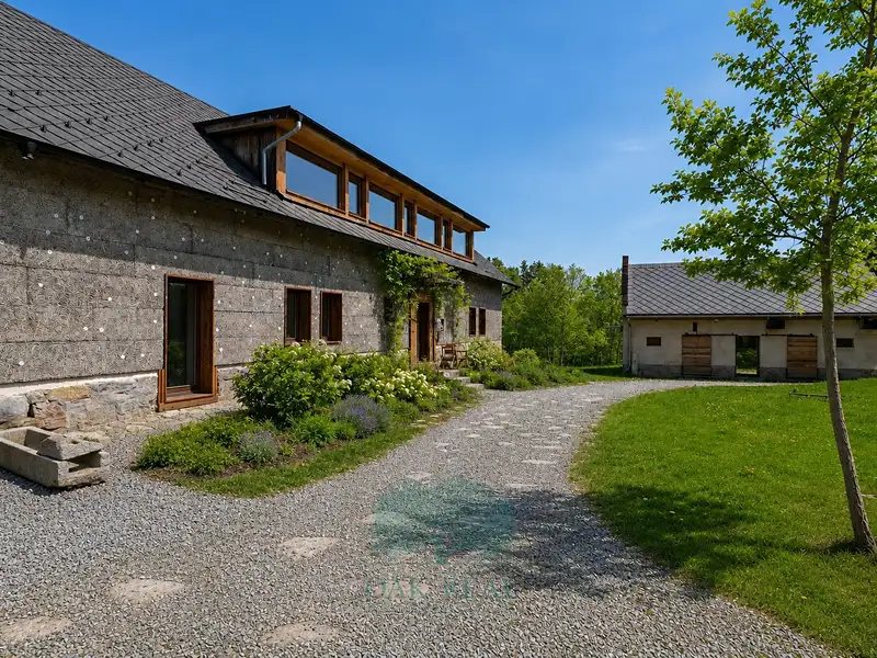 Prodej zemědělské usedlosti 952 m², pozemek 29554 m², Vrchotovy Janovice – náhled fotky 1