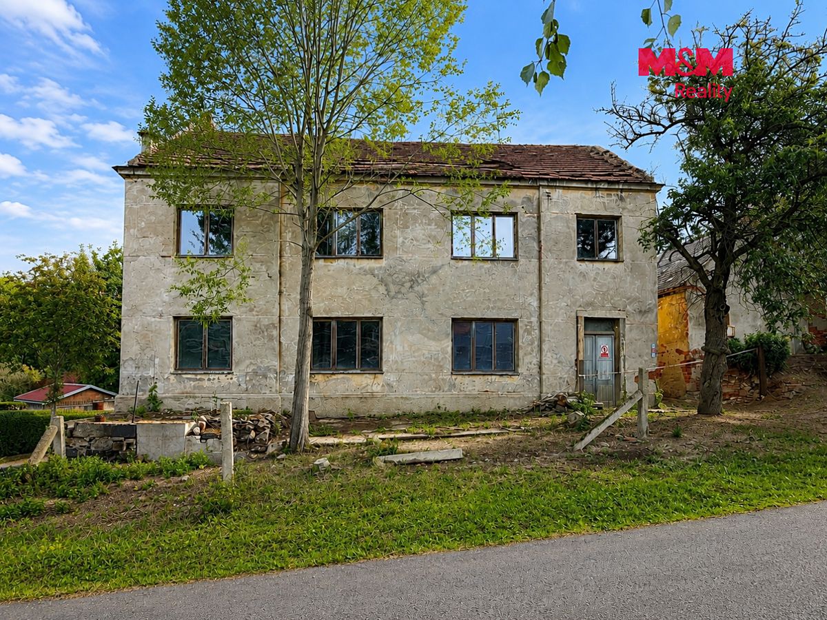 Prodej rodinného domu 142 m², pozemek 2743 m² – fotografie 3