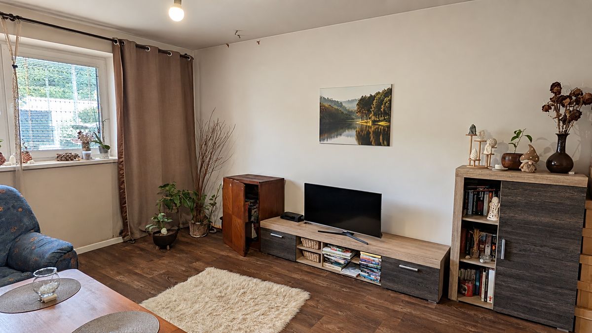 Prodej rodinného domu 110 m², pozemek 916 m² – fotografie 3