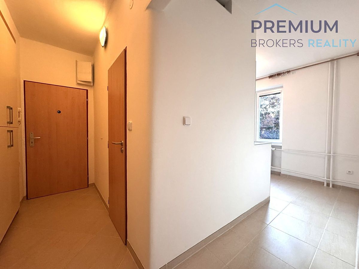 Pronájem bytu 2+1 54 m² – fotografie 5