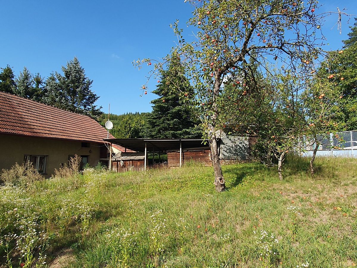 Prodej rodinného domu 207 m², pozemek 657 m² – fotografie 4