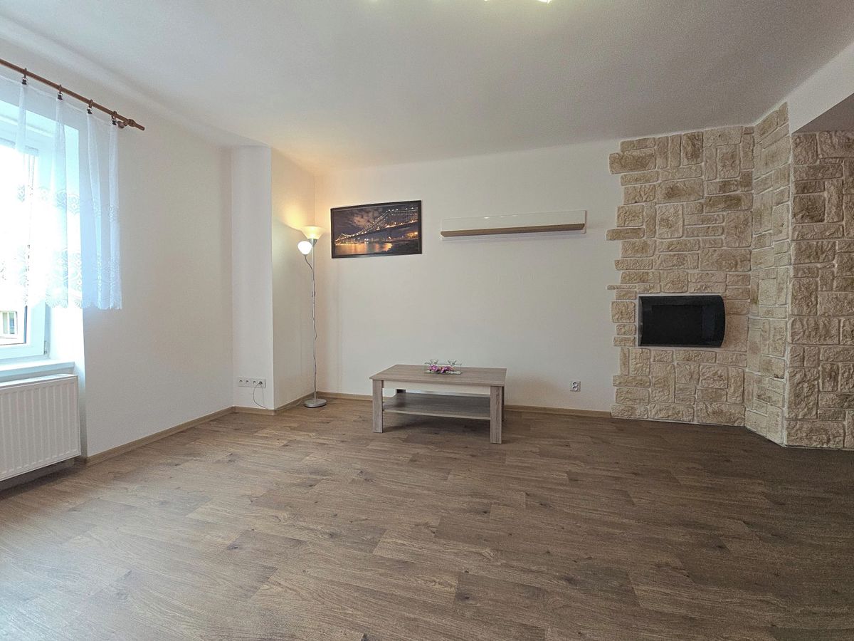 Pronájem bytu 3+1 76 m² – fotografie 5