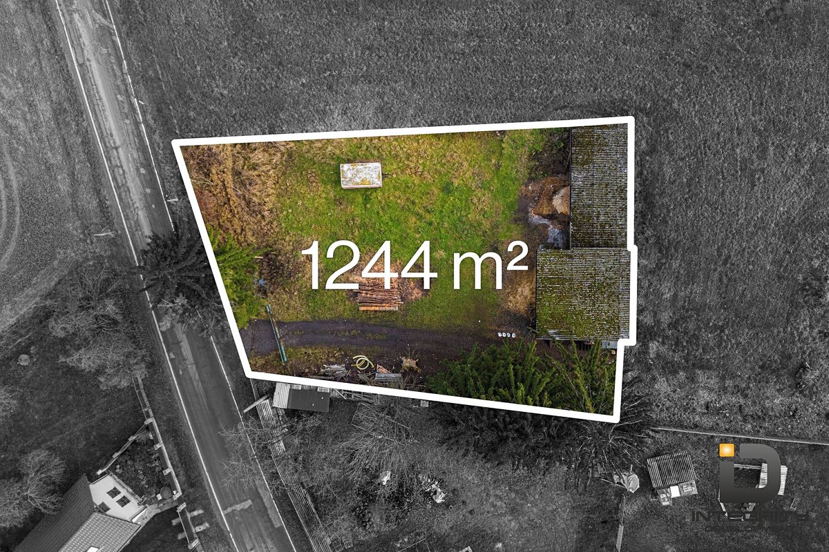 Prodej stavebního pozemku 1244 m² – fotografie 2