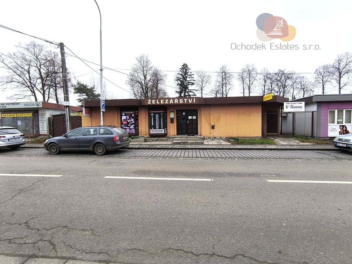 Prodej obchodního prostoru 207 m² – fotografie 2