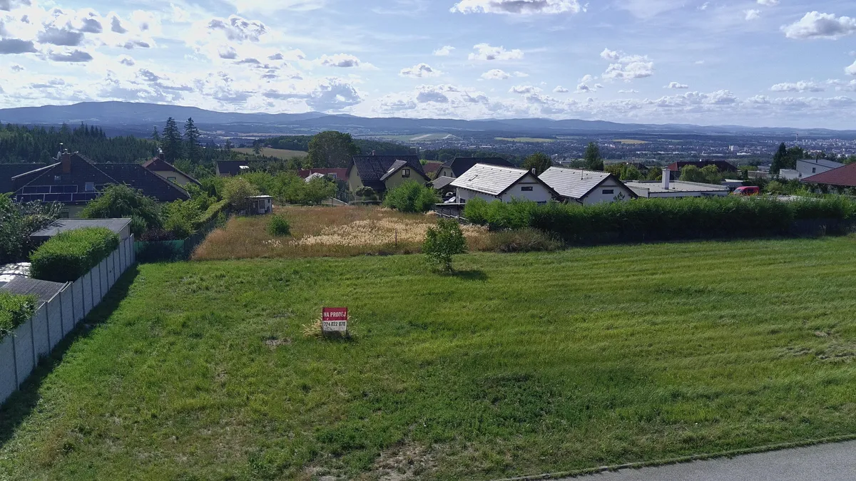Prodej stavebního pozemku 717 m²