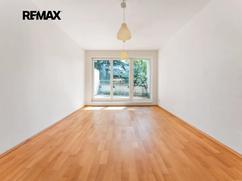 Prodej bytu 1+kk v osobním vlastnictví 34 m², Praha 5 - Hlubočepy