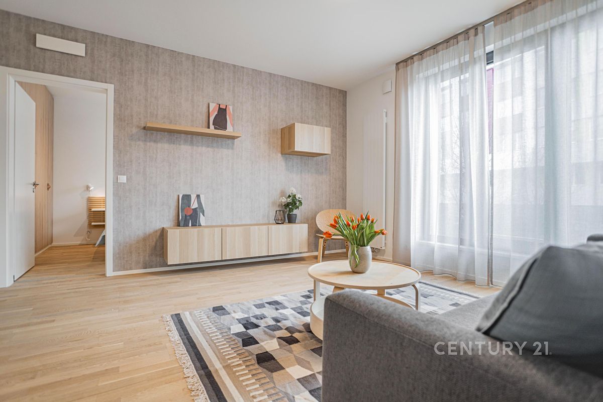 Pronájem bytu 2+kk 51 m² – fotografie 4