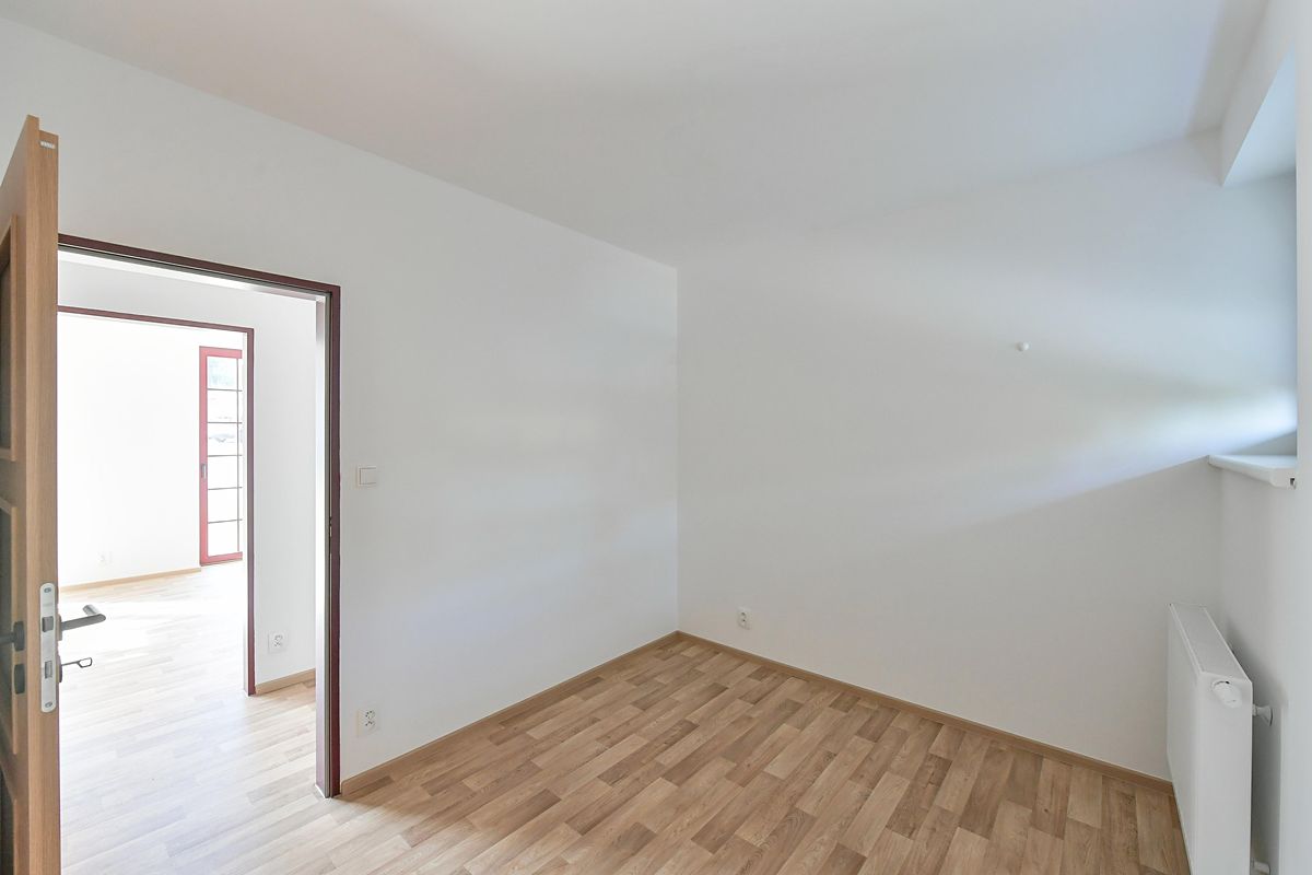 Pronájem bytu 3+kk 71 m² – fotografie 5