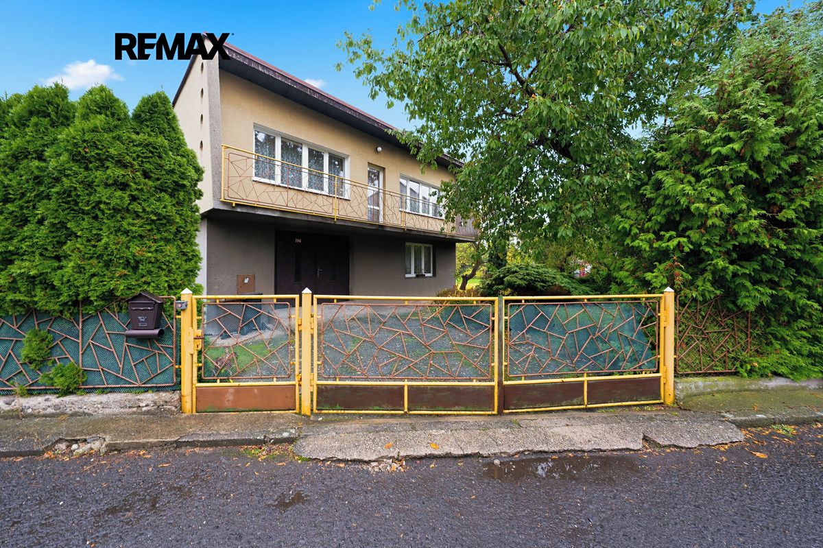 Prodej rodinného domu 115 m², pozemek 793 m²