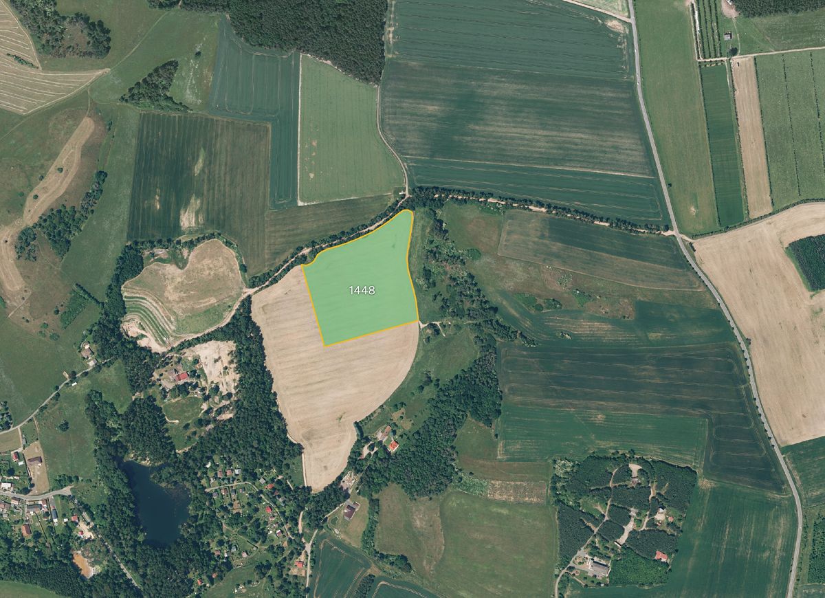 Prodej pole 32272 m², Břasy – fotka 1 z 3