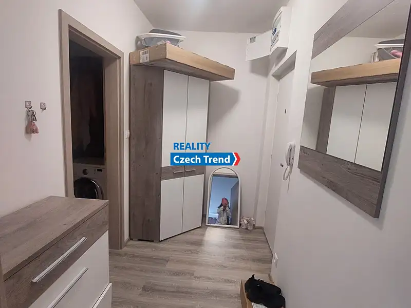Pronájem bytu 1+kk 37 m², Olomouc – náhled fotky 3