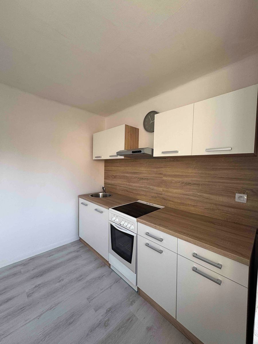Prodej bytu 1+1 30 m² – fotografie 3