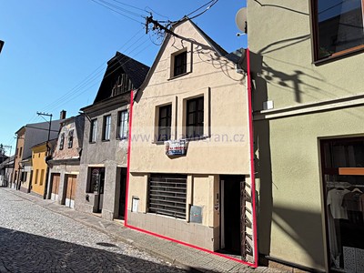 Prodej  rodinného domu 182 m², pozemek 140 m²