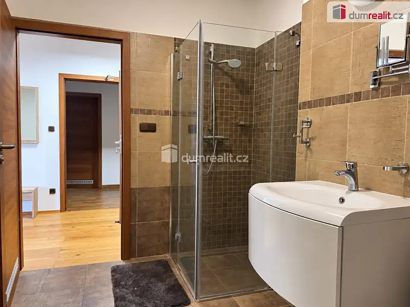 Pronájem ubytovacího zařízení 50 m², Mašťov – náhled fotky 3